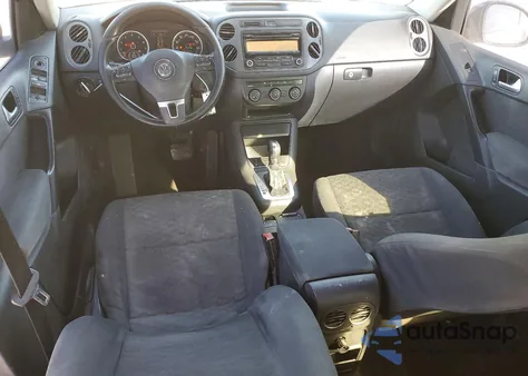 2014 Volkswagen Tiguan S z USA, uszkodzony, nr VIN WVGAV3AX9EW508373